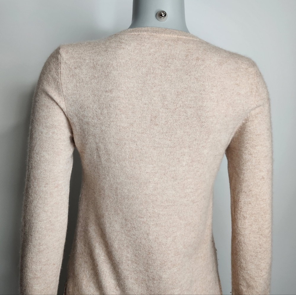 InCashmere 100% Cashmere Cream Slim Fit Crewneck Sweater Size M - Picture 10 of 14